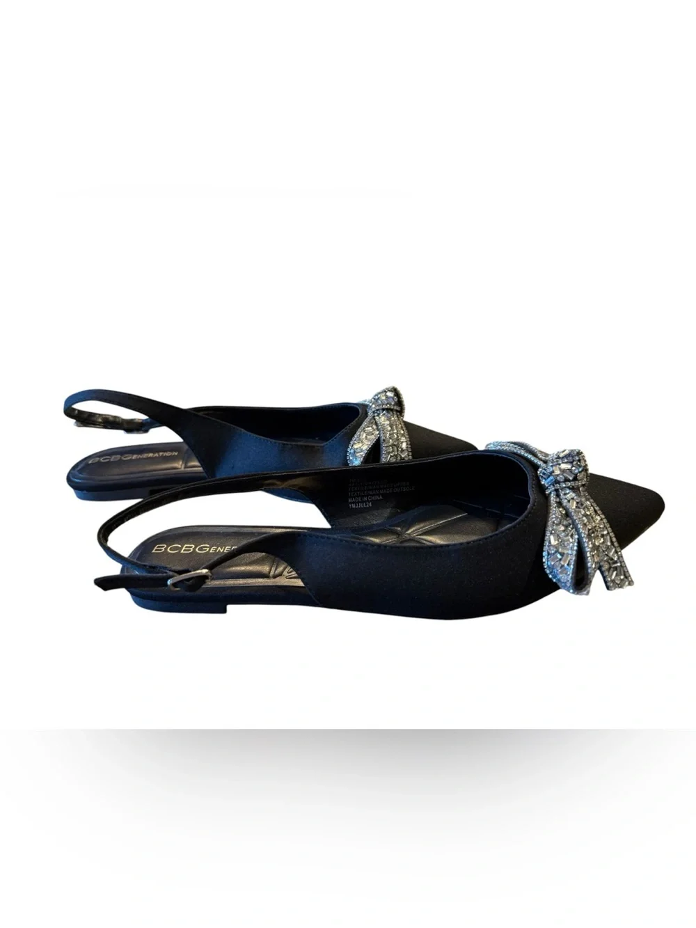 BCBGeneration Black Pointed Slingback Flats with Crystal Bow Womens Size 7 NWOT